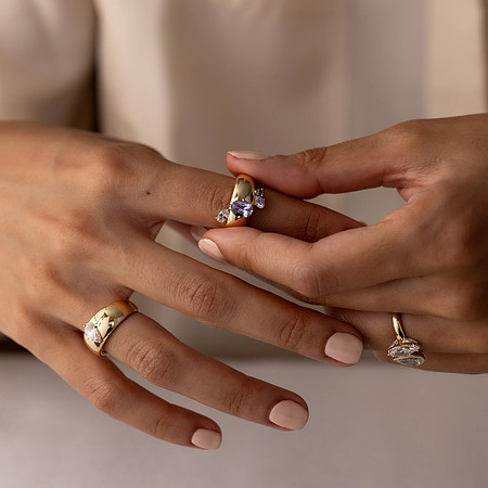 NDF--STO-4479---Wide-Band-1_09ct-Oval-Cut-Pale-Blue-Sapphire-w-oval-and-round-accents-11