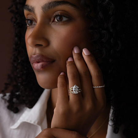 7-STO-4916--Wisteria-Ring---2_43ct-Marquise-Cut-Diamond-1_0169833f-fee4-489f-9e49-411d7d2f02ab