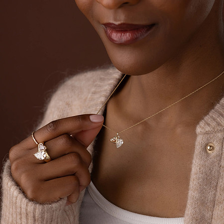 3-RTS-04390PinkHeartandPearNecklace-MediumHeart-15